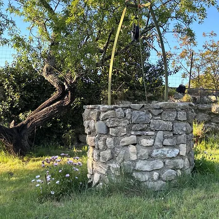 別荘 Le Castellas - En Pleine Nature Montmirat